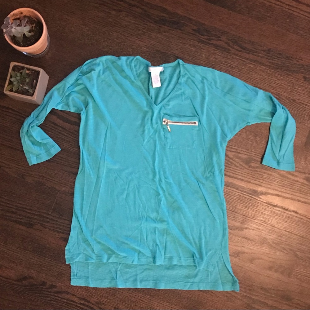 Super cute Teal Shirt